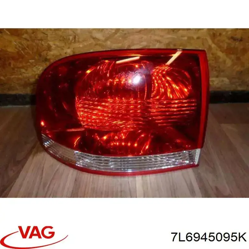 Lanterna traseira esquerda externa VAG 7L6945095K preço, a partir de 72,36 USD