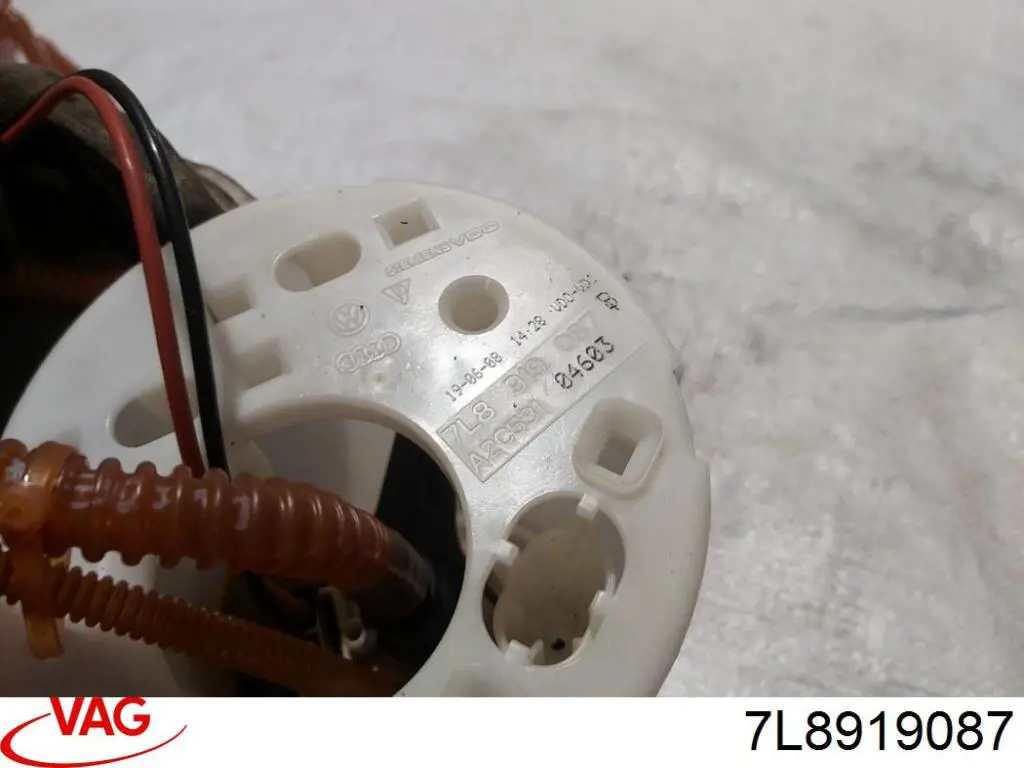 Compre 7L8919087 VAG Módulo de bomba de combustível com sensor do nível de combustível
