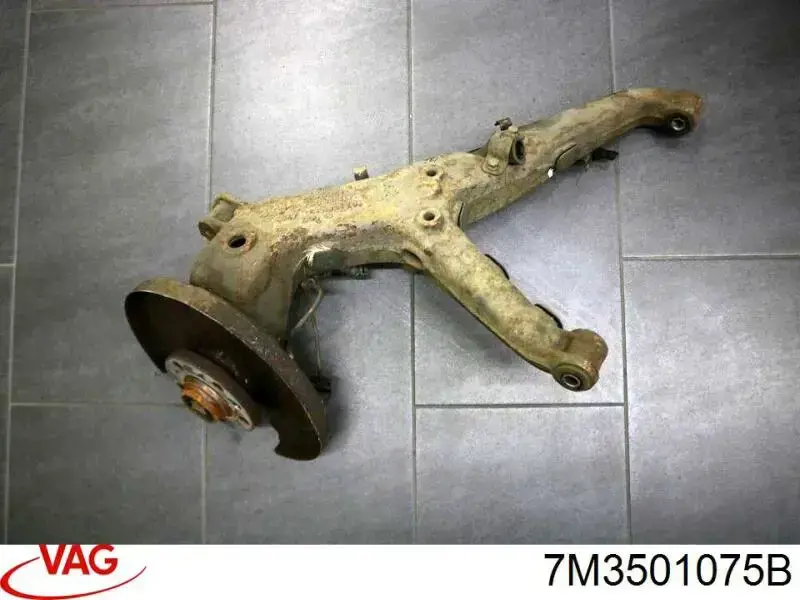 Braço oscilante inferior esquerdo de suspensão traseira VAG 7M3501075B preço, a partir de 104,04 USD