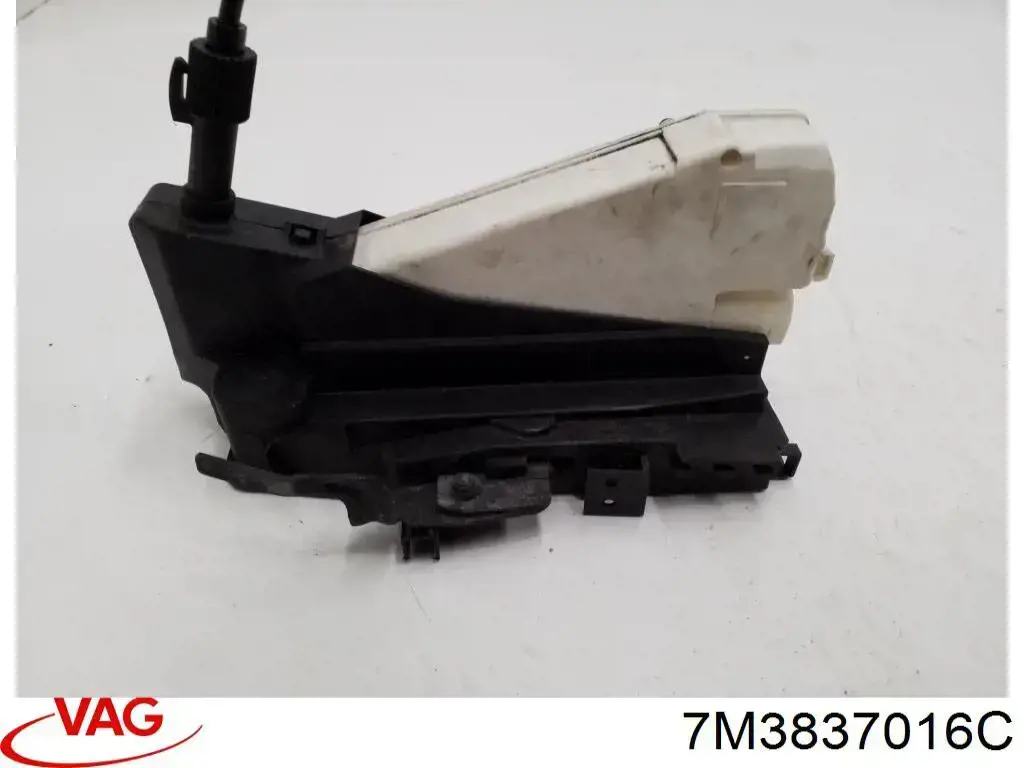 7M3837016C VAG Fecho da porta dianteira direita