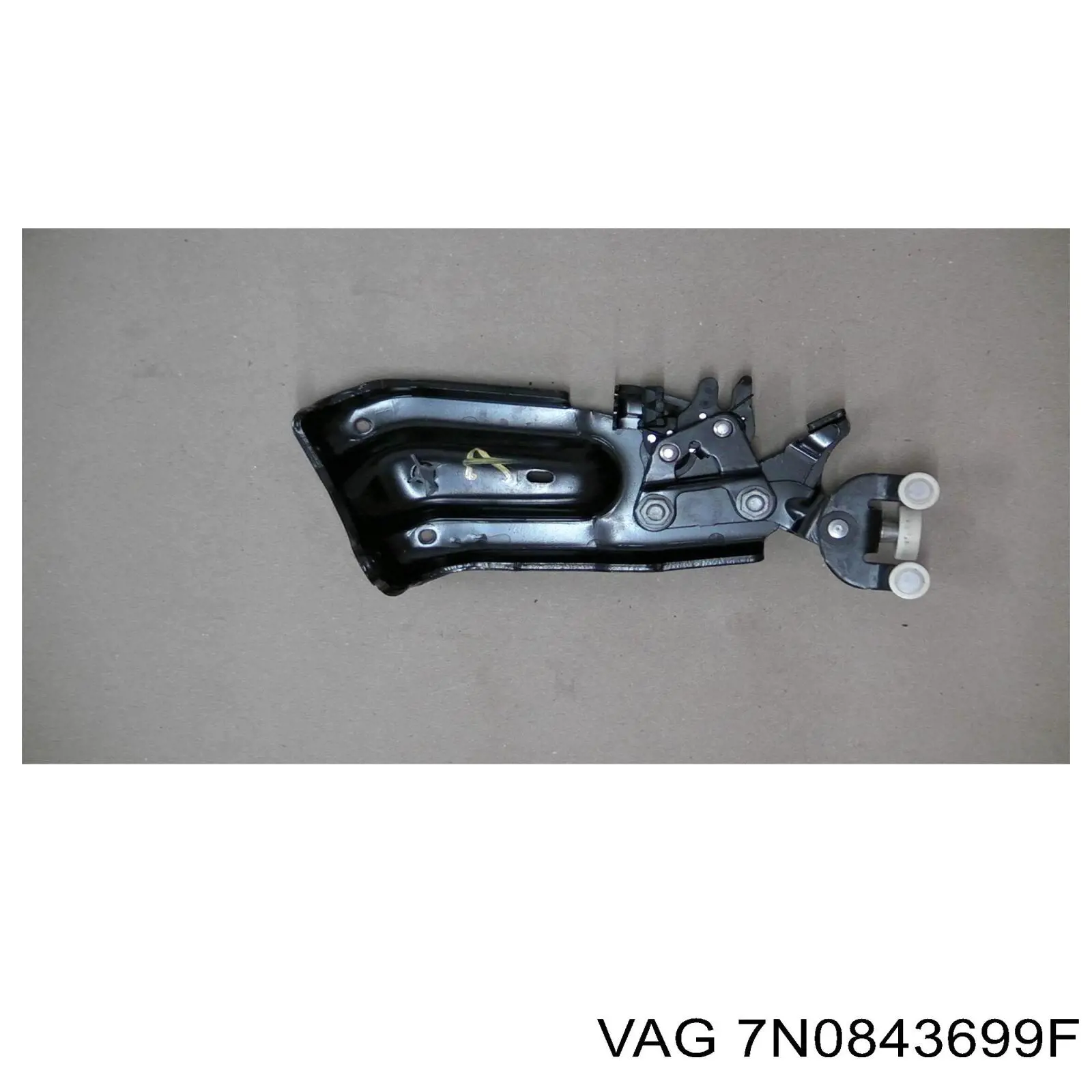 Mecanismo de acionamento de vidro da porta traseira esquerda VAG 7N0843699F preço, a partir de 77,37 USD