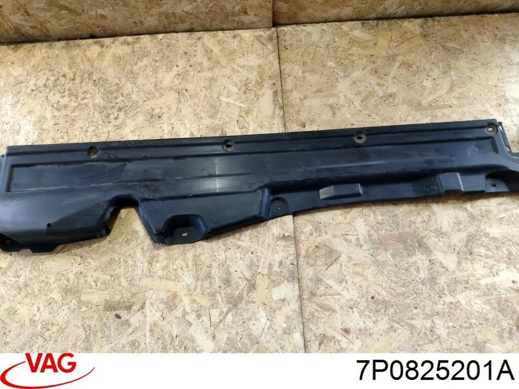 Compre 7P0825201A VAG Proteção de fundo esquerda