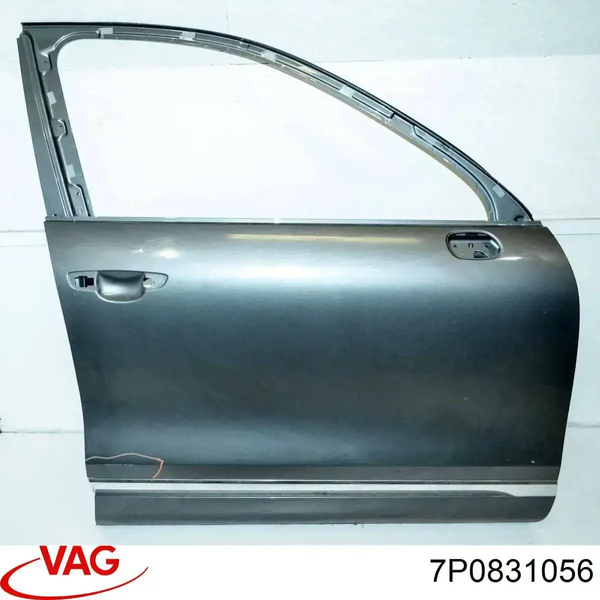 7P0831056 VAG Porta dianteira direita