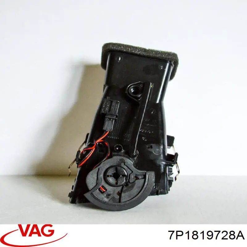 7P1819728UBN VAG Grelha de ventilação de salão no "painel de instrumentos"