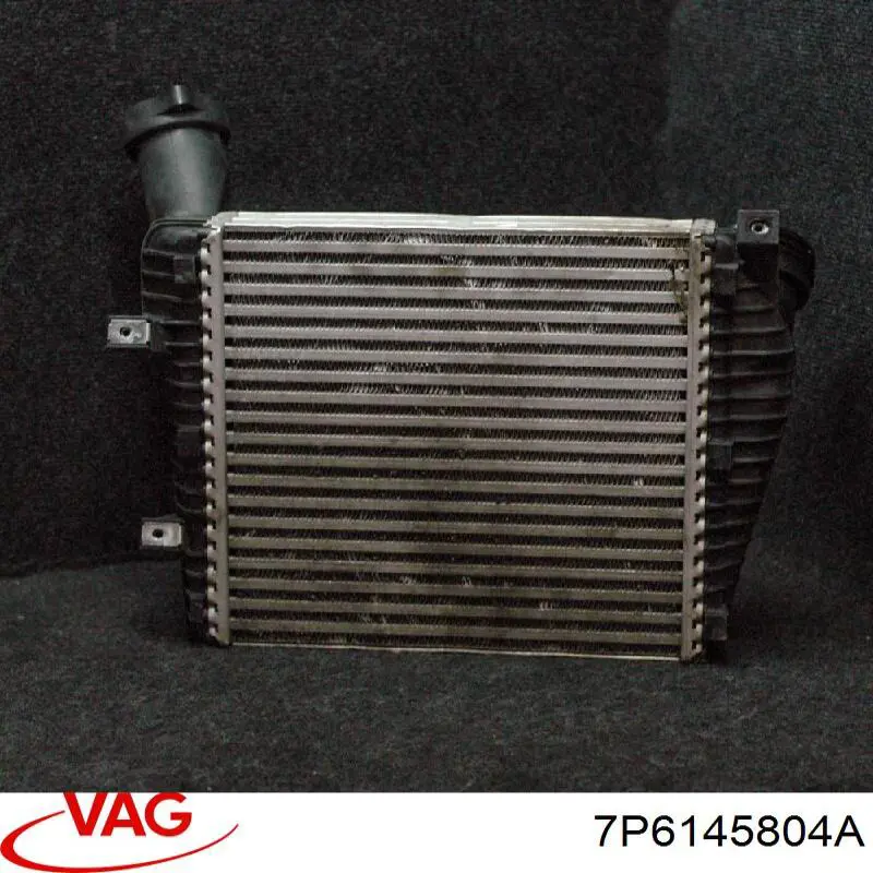 Radiador de intercooler VAG 7P6145804A preço, a partir de 110,24 USD