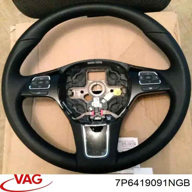 Volante Volkswagen Touareg II 7P5, 7P6