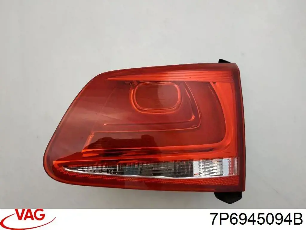Lanterna traseira direita interna VAG 7P6945094B preço, a partir de 150,27 USD