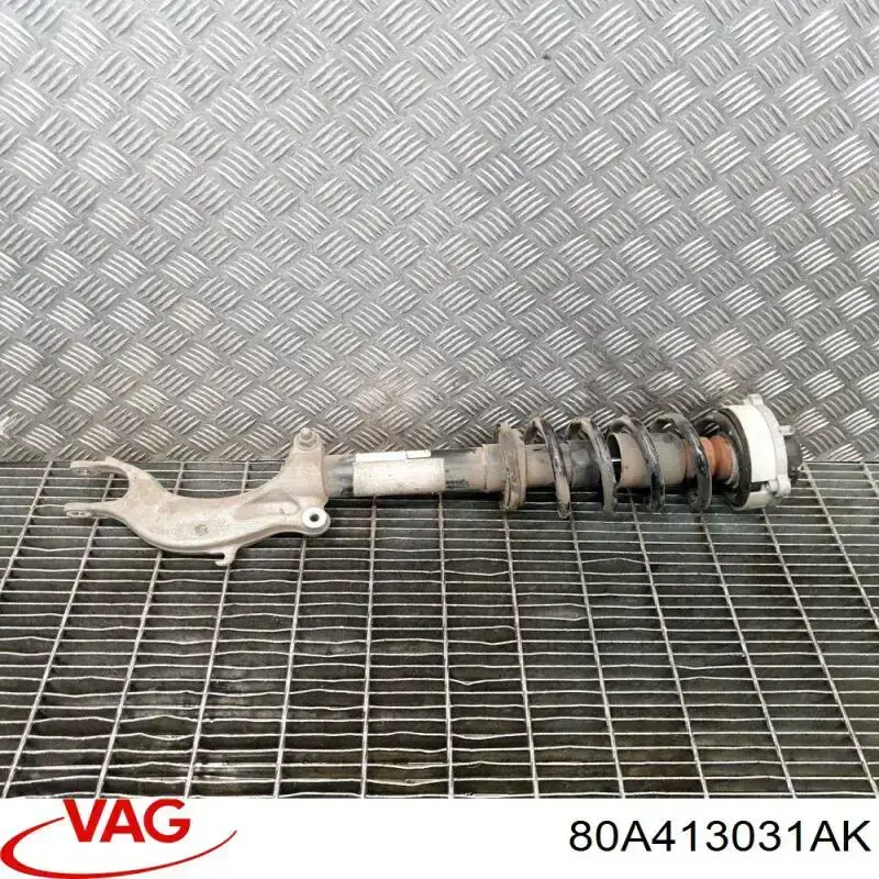 Compre 80A413031AK VAG Amortecedor dianteiro