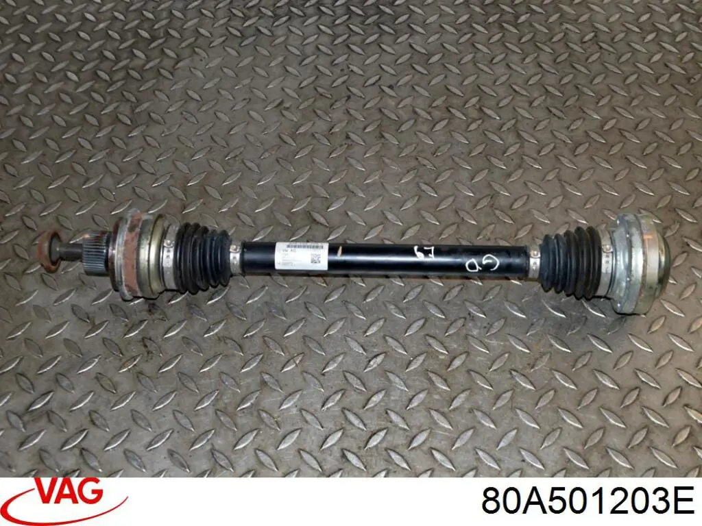 Semieixo traseiro VAG 80A501203E preço, a partir de 270,71 USD