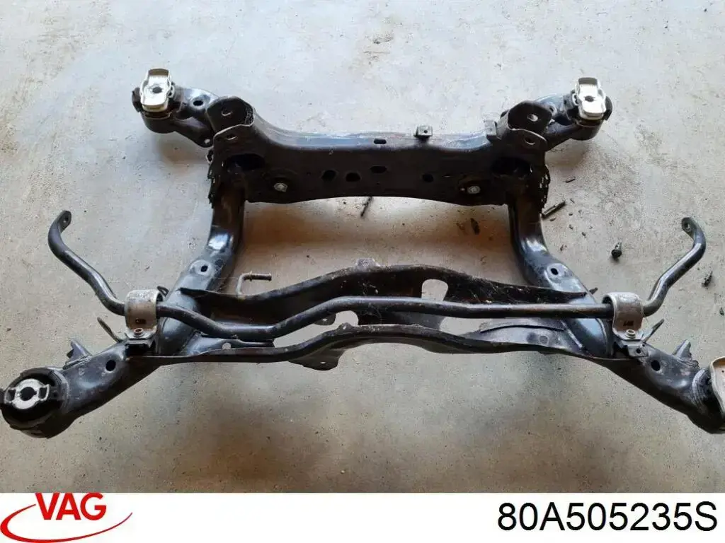 Viga de suspensão traseira (plataforma veicular) VAG 80A505235S preço, a partir de 567,11 USD