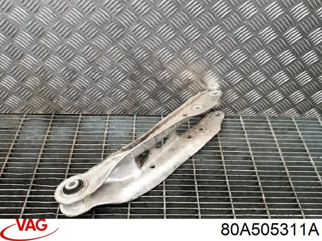 Compre 80A505311A VAG Braço oscilante inferior esquerdo de suspensão traseira/direita