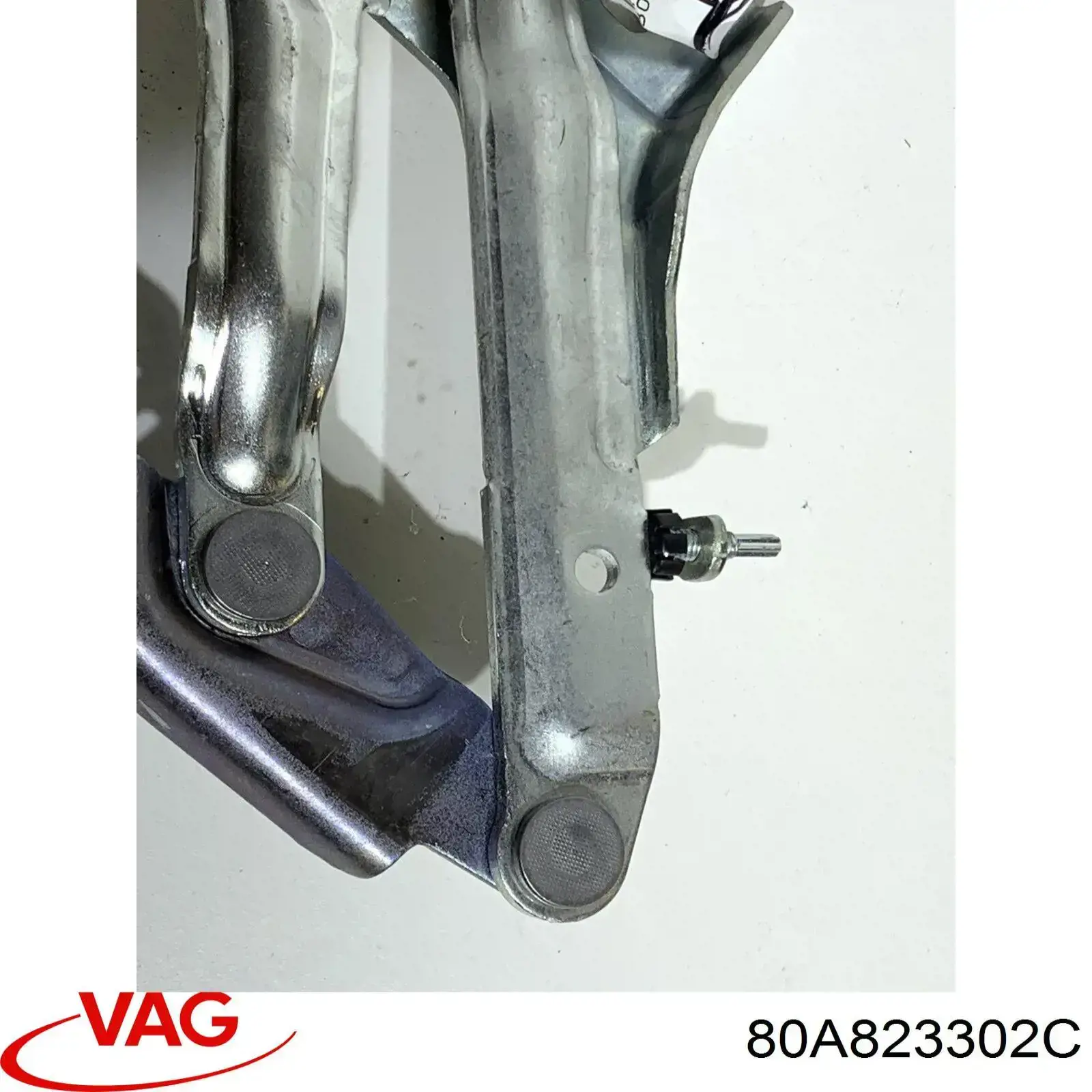 Gozno da capota direito VAG 80A823302C preço, a partir de 78,61 USD