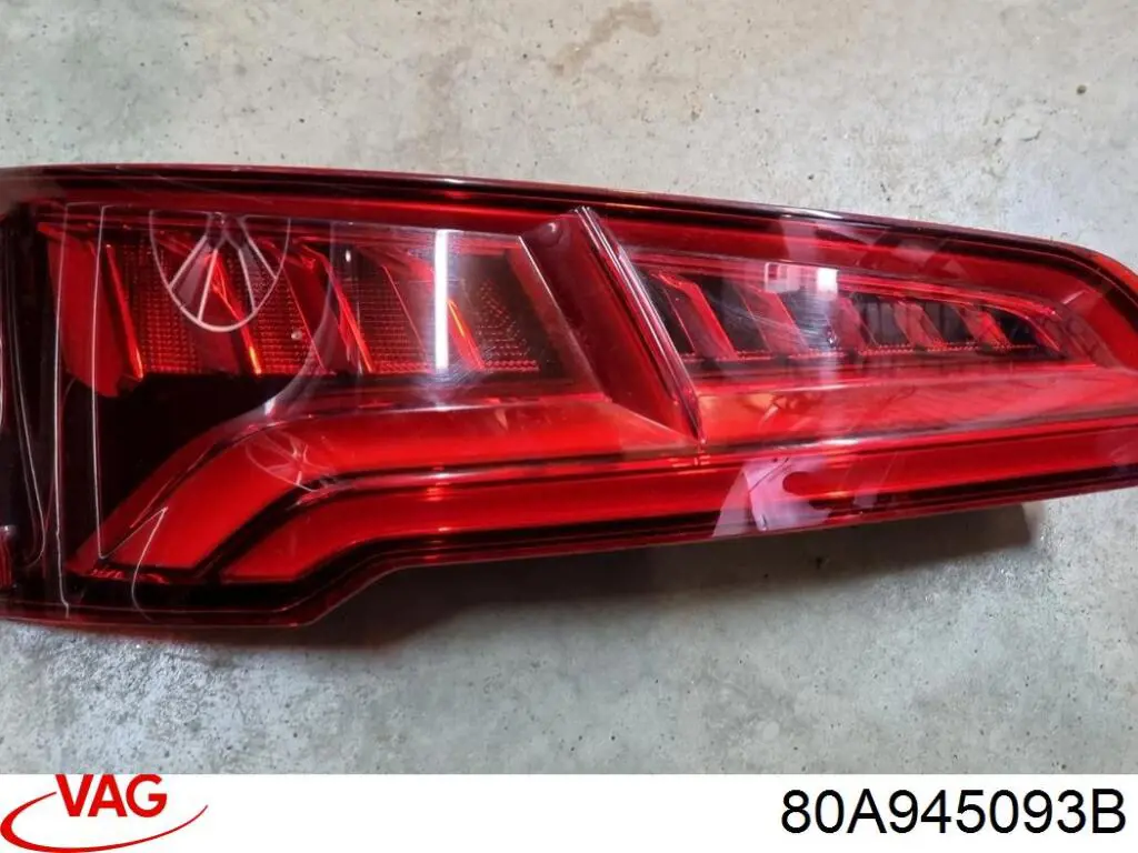 Compre 80A945093B VAG Lanterna traseira esquerda