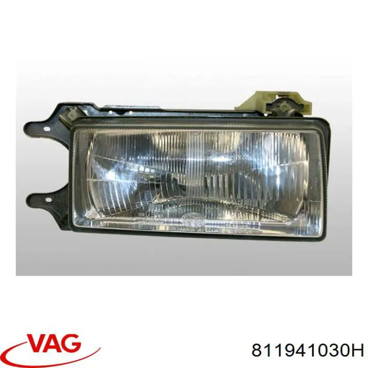  Luz direita Audi 80 B2 sedan (81, 85) (1978 - 1986) B2