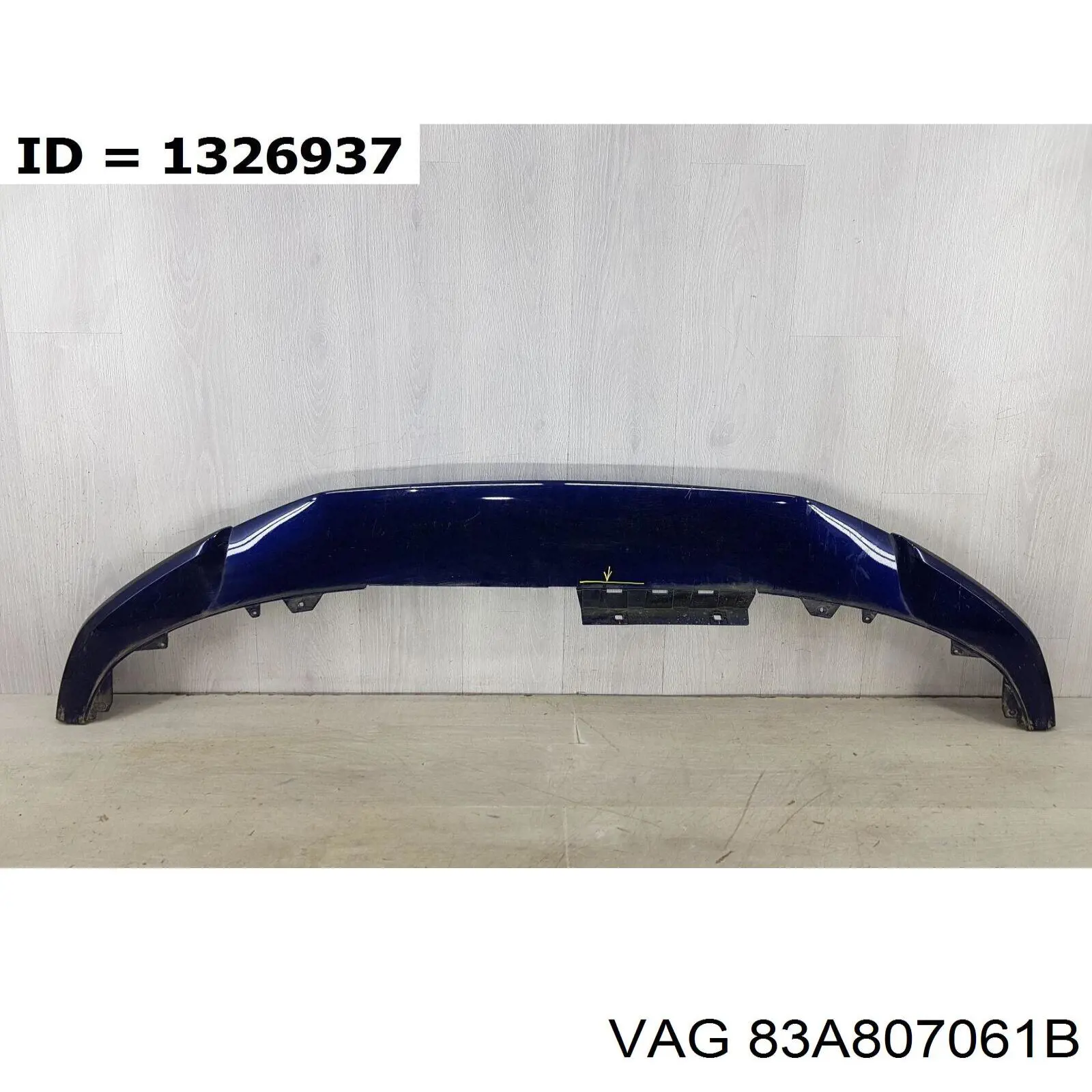 83A807061B VAG Spoiler do pára-choque dianteiro