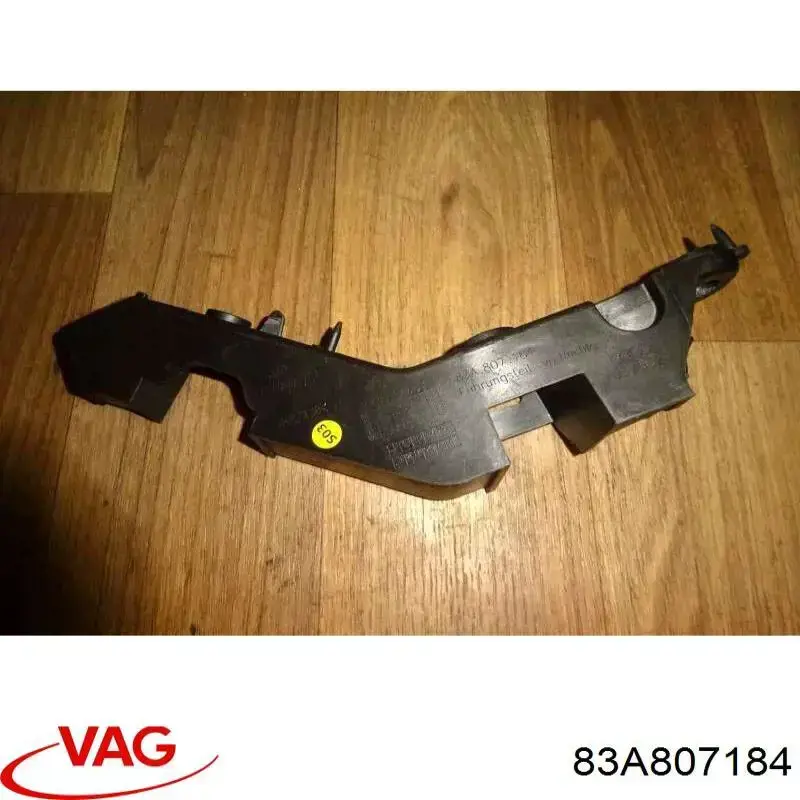 Guia do pára-choque dianteiro direito VAG 83A807184 preço, a partir de 21,53 USD