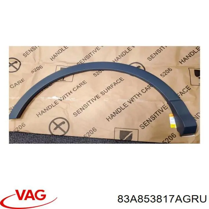 83A853817AGRU VAG Expansor esquerdo (placa sobreposta) de arco do pára-lama traseiro