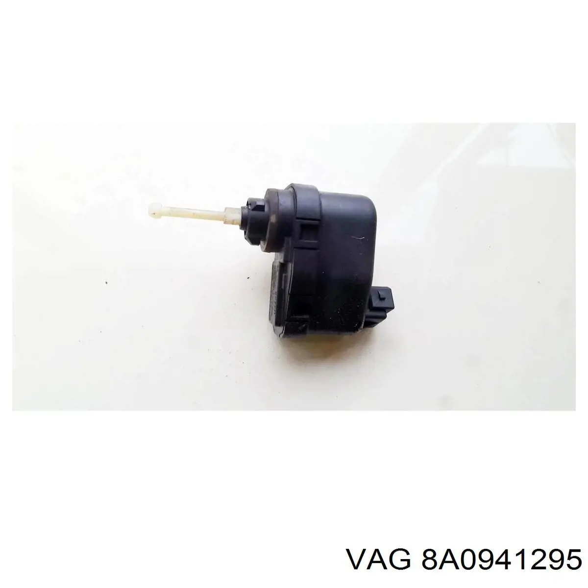Corretor da luz VAG 8A0941295 preço, a partir de 69,81 USD