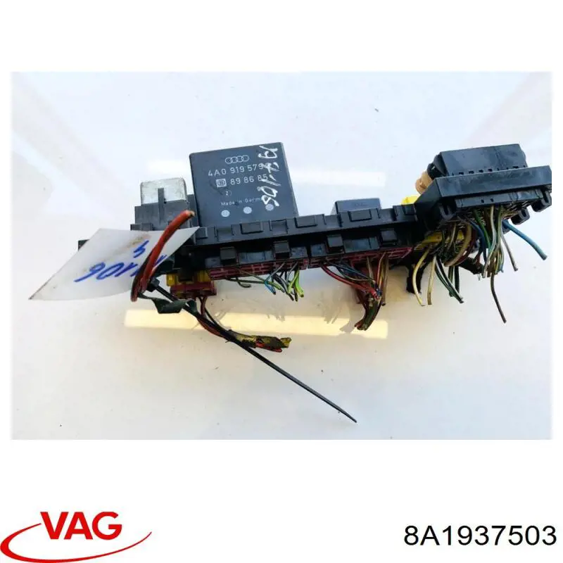 Unidade traseira do salão de dispositivos de segurança VAG 8A1937503A preço, a partir de 17,21 USD