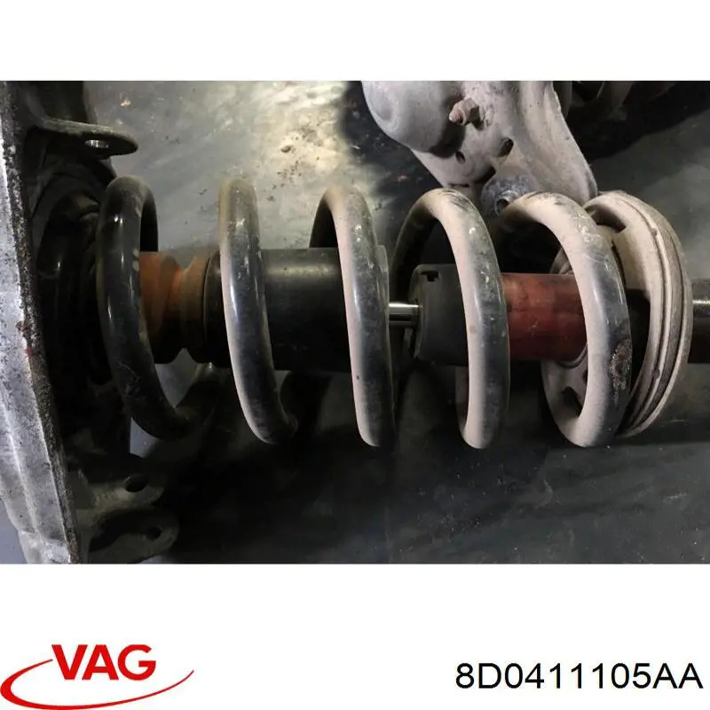 Compre 8D0411105AA VAG Mola dianteira