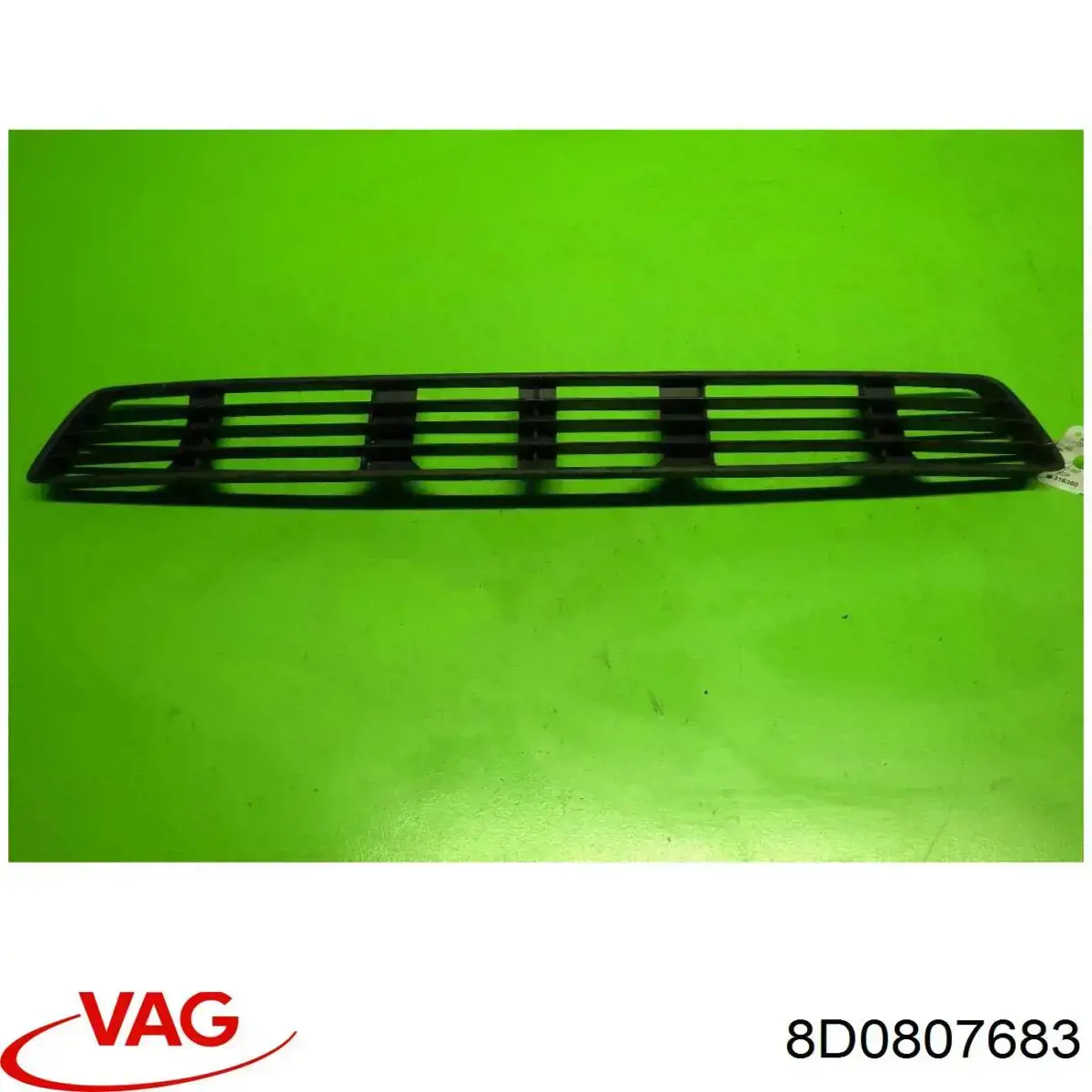 Grelha central do pára-choque dianteiro VAG 8D0807683 preço, a partir de 34,86 USD