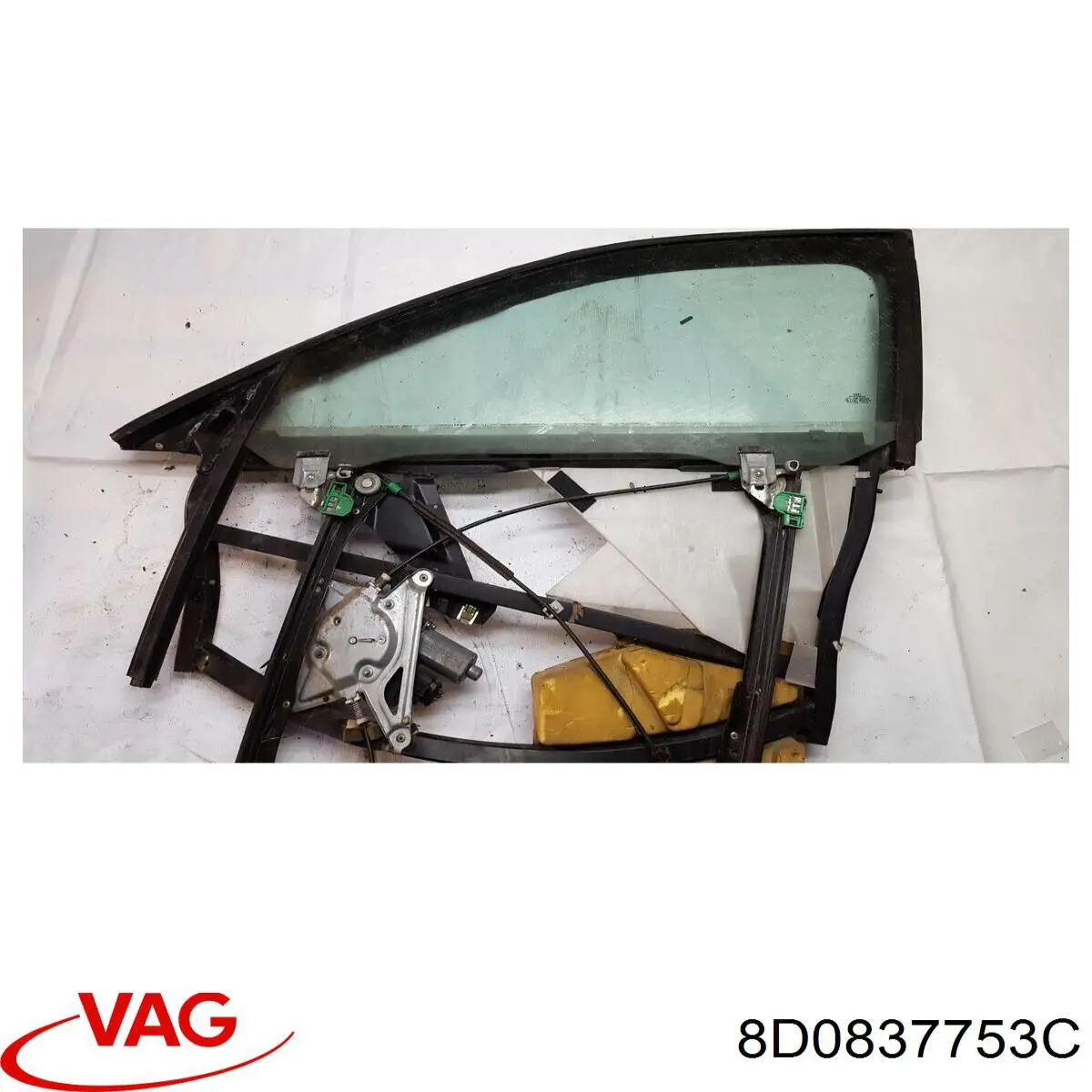 Porta dianteira esquerda VAG 8D0837753C03C preço, a partir de 80,90 USD