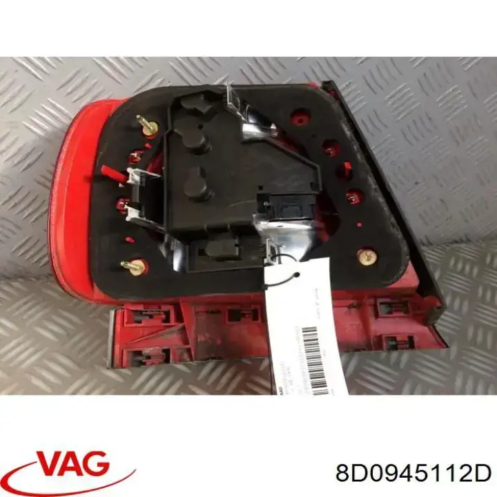 Lanterna traseira direita VAG 8D0945112D preço, a partir de 72,92 USD