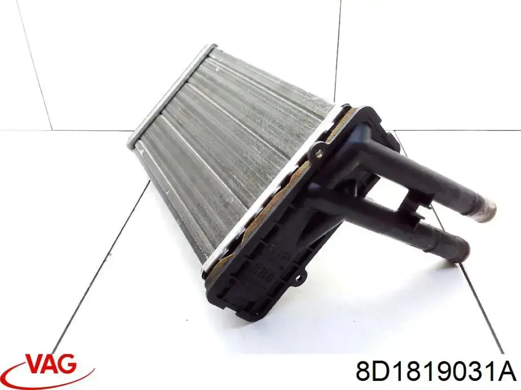 8D1819031A VAG Radiador de forno (de aquecedor)