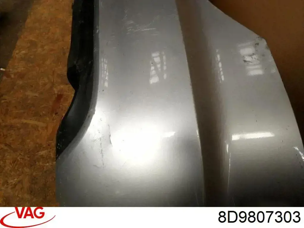 Pára-choque traseiro VAG 8D9807303 preço, a partir de 340,82 USD
