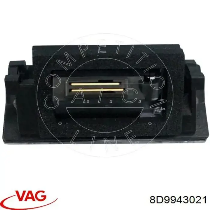 Compre 8D9943021 VAG Lanterna da luz de fundo de matrícula traseira