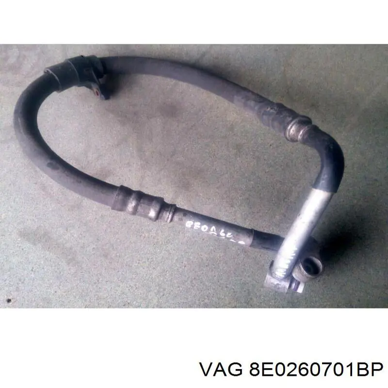 8E0260701BP VAG Mangueira de aparelho de ar condicionado, desde o compressor até o radiador