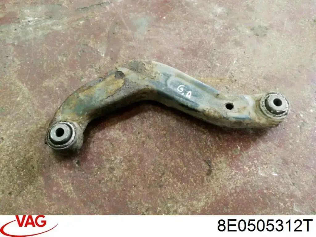 Compre 8E0505312T VAG Braço oscilante inferior direito de suspensão traseira
