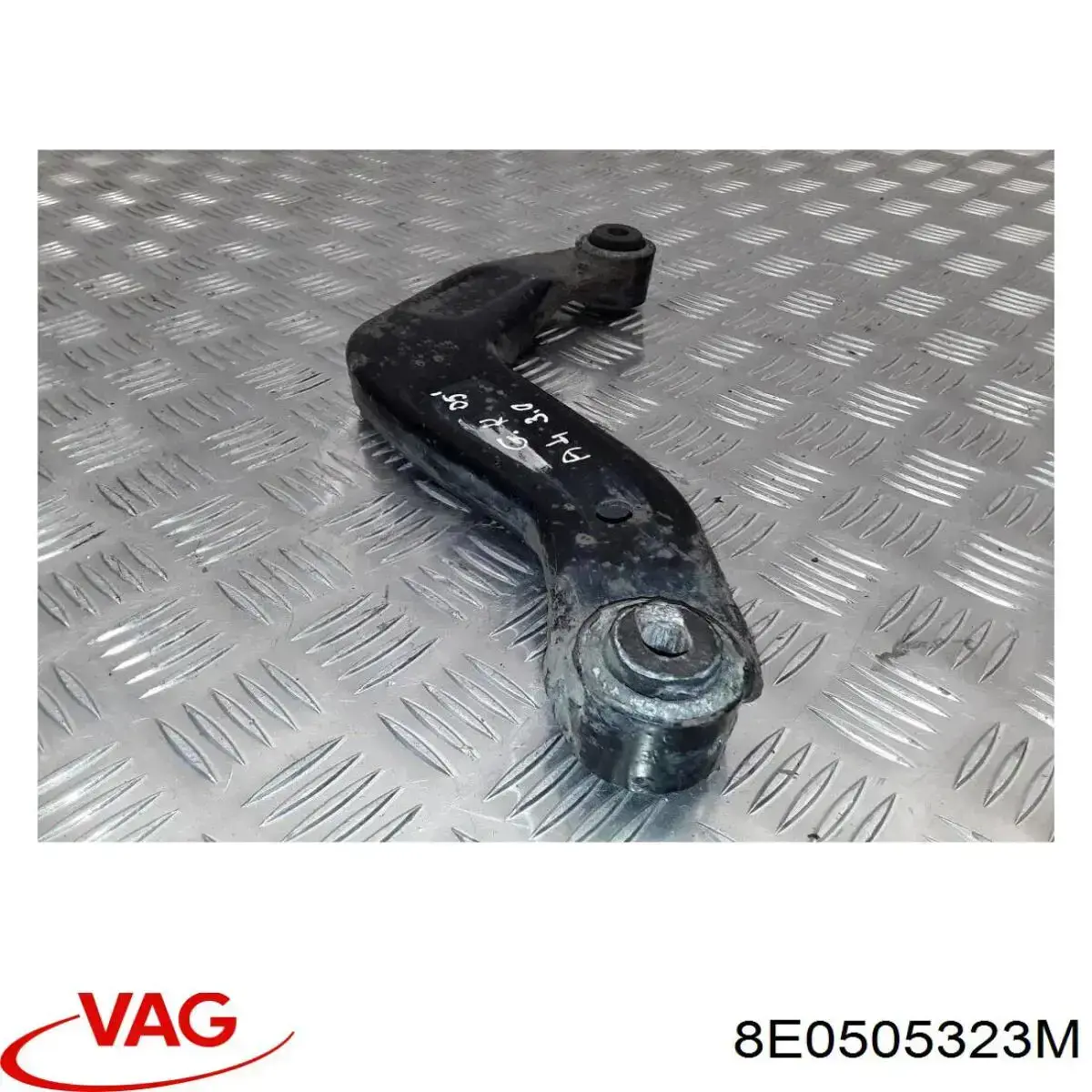 Compre 8E0505323M VAG Braço oscilante superior esquerdo de suspensão traseira