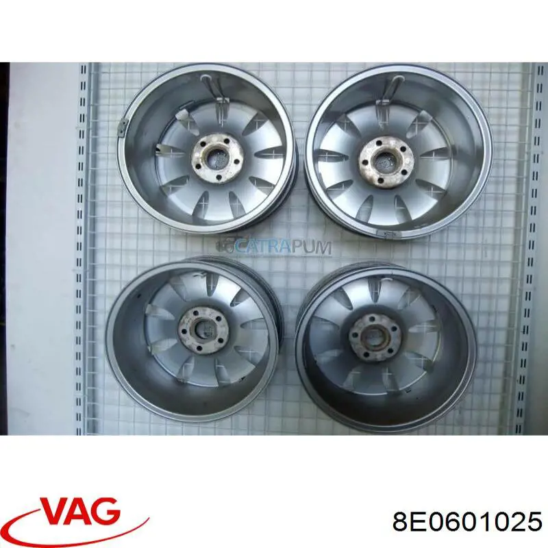 Discos de roda de aleação ligeira (de aleação ligeira, de titânio) VAG 8E0601025 preço, a partir de 88,53 USD