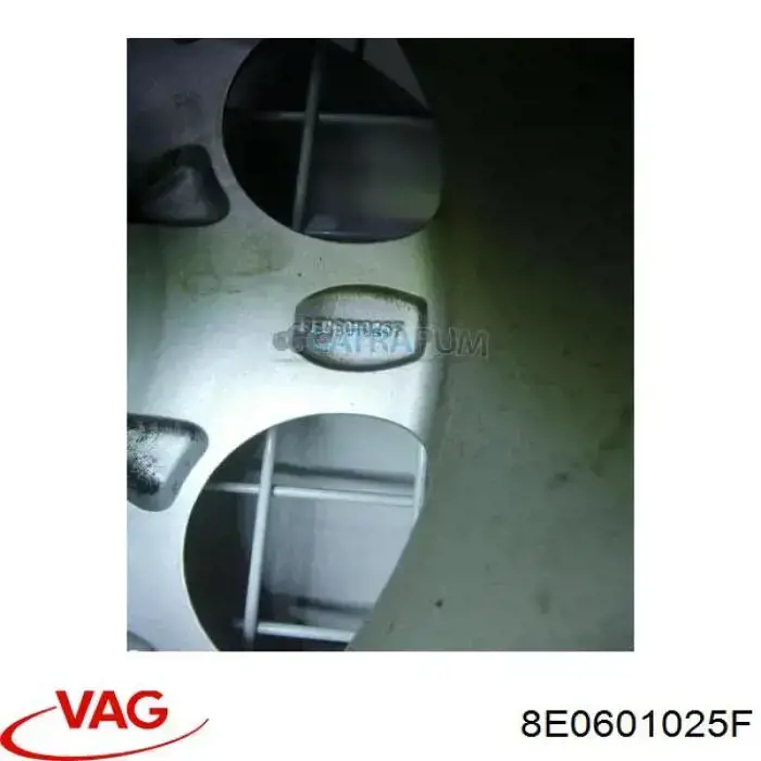 Compre 8E0601025F VAG Discos de roda de aleação ligeira (de aleação ligeira, de titânio)
