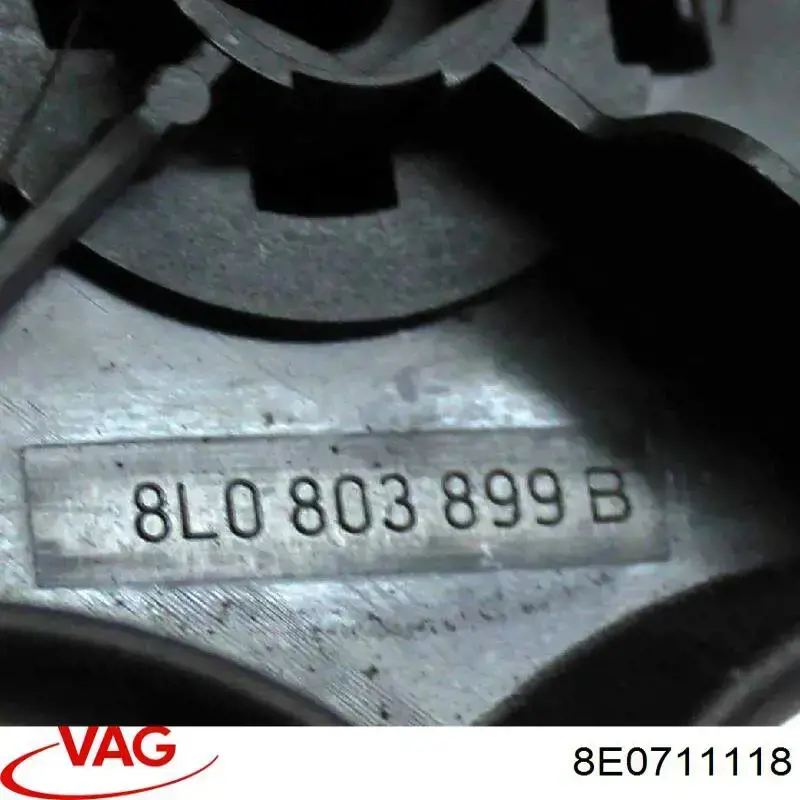 Compre 8E0711118 VAG 