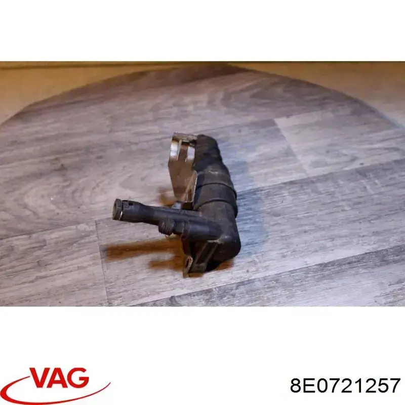 8E0721257 VAG 