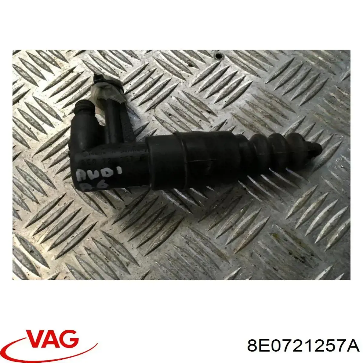 Compre 8E0721257A VAG Cilindro de trabalho de embraiagem