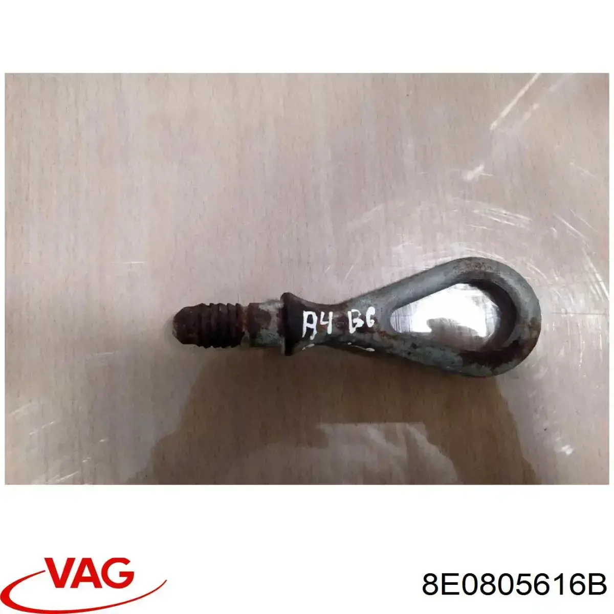 Compre 8E0805616B VAG Gancho de reboque