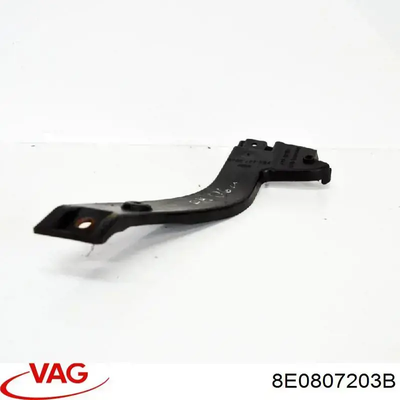 Consola externa esquerda do pára-choque dianteiro VAG 8E0807203B preço, a partir de 16,38 USD