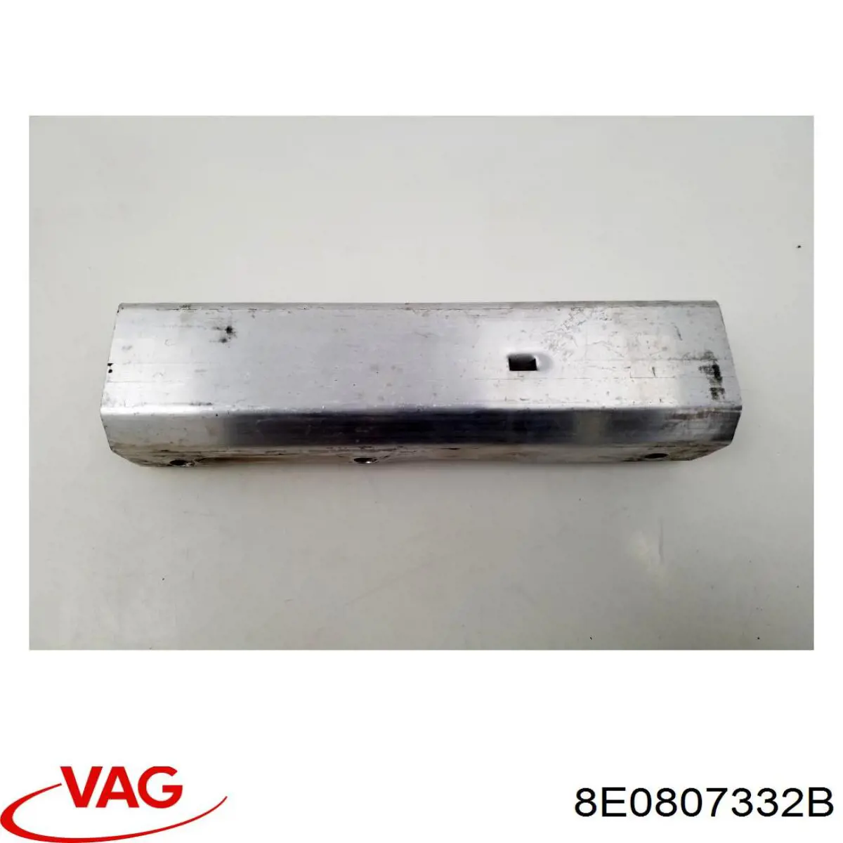 8E0807332B VAG Consola de reforçador do pára-choque traseiro