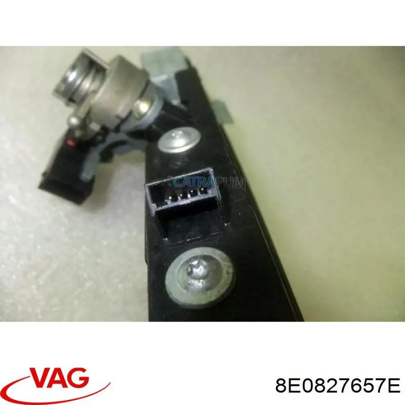 Compre 8E0827657E VAG 