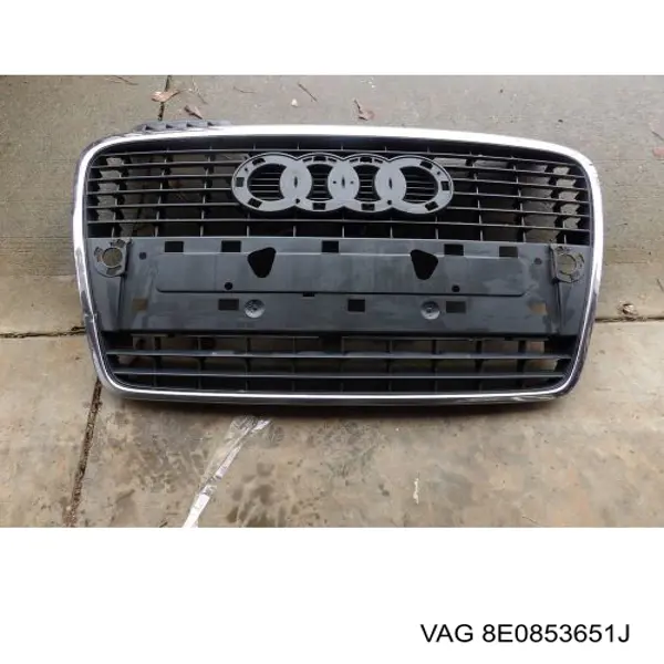 Compre 8E0853651J VAG Grelha do radiador