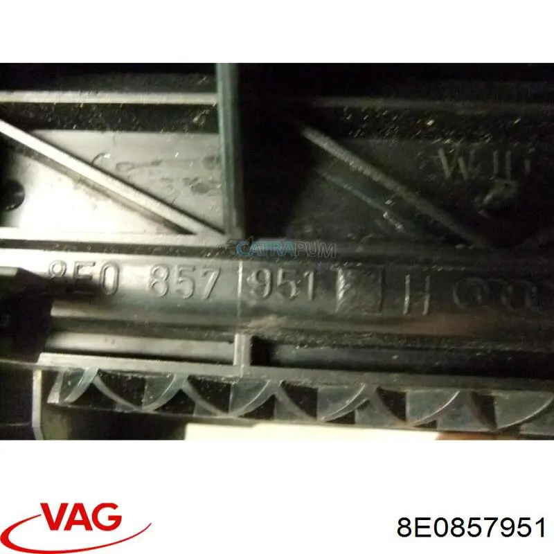Compre 8E0857951 VAG 