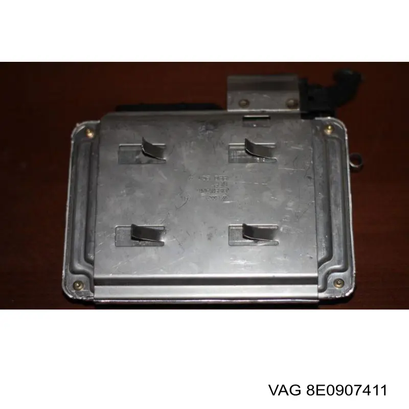 Compre 8E0907411 VAG Módulo de direção (Centralina eletrônica) de motor