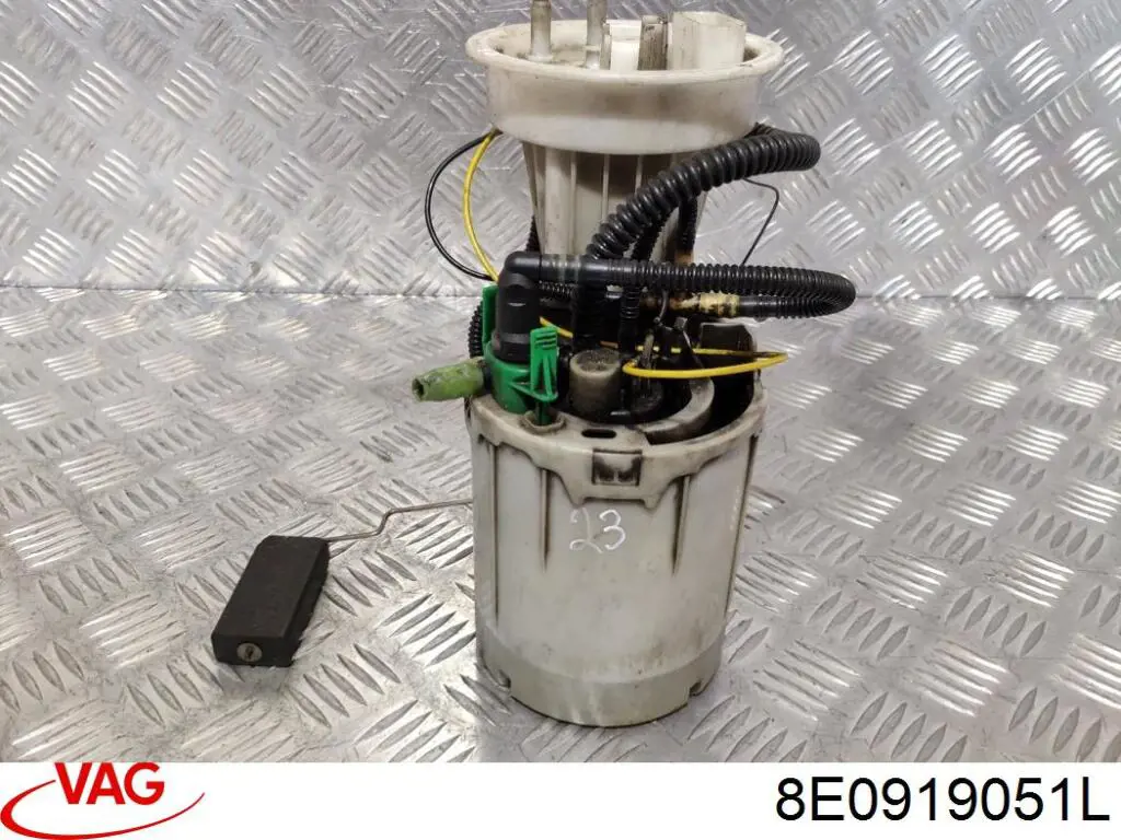 Módulo de bomba de combustível com sensor do nível de combustível VAG 8E0919051L preço, a partir de 135,75 USD