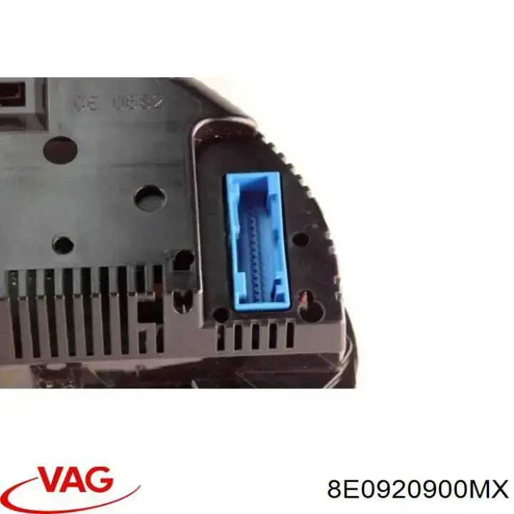 8E0920900MX VAG Painel de instrumentos (quadro de instrumentos)