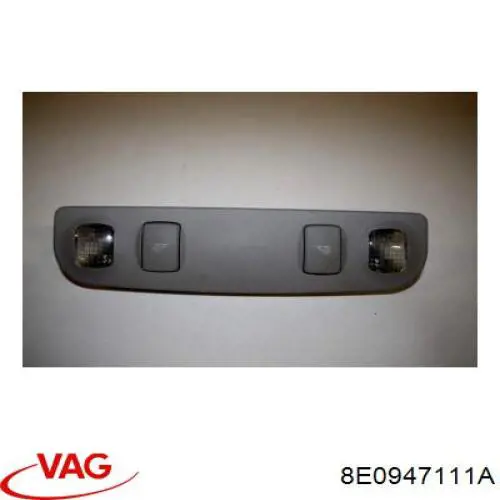 8E0947111A VAG Quebra-luz traseiro de iluminação de salão (de cabina)