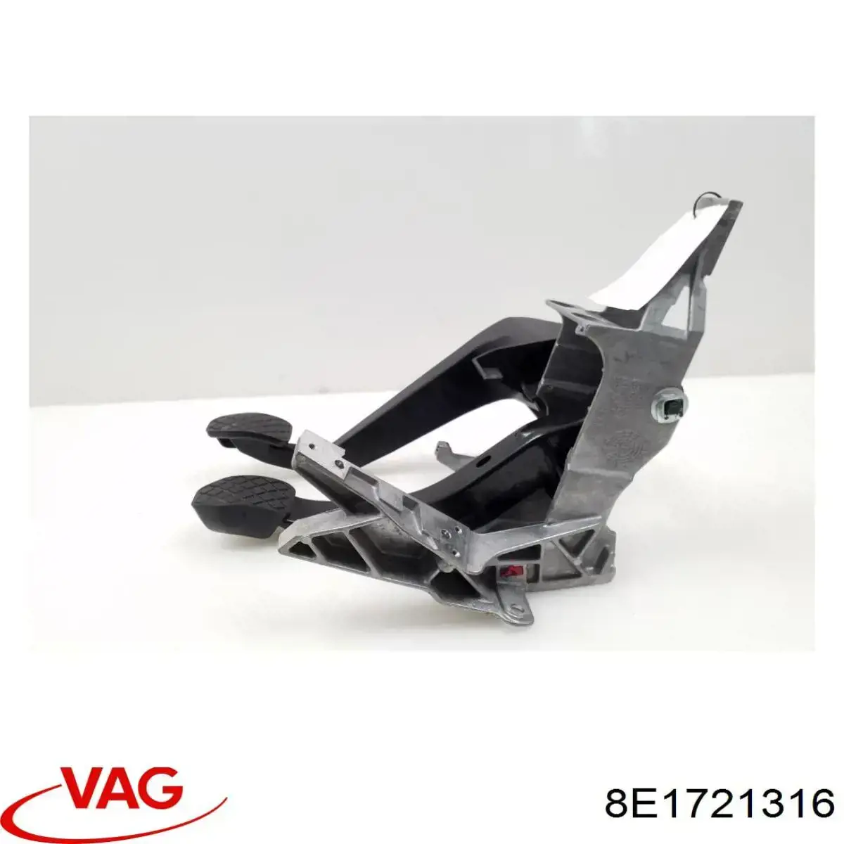 Compre 8E1721316 VAG Pedal de embraiagem