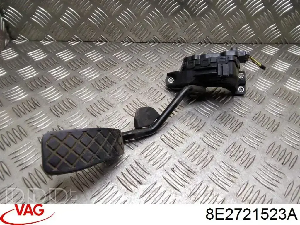 Pedal de gás (de acelerador) VAG 8E2721523A preço, a partir de 68,10 USD
